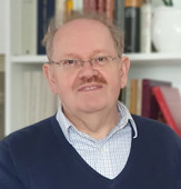 Dr. Hubertus Seibert